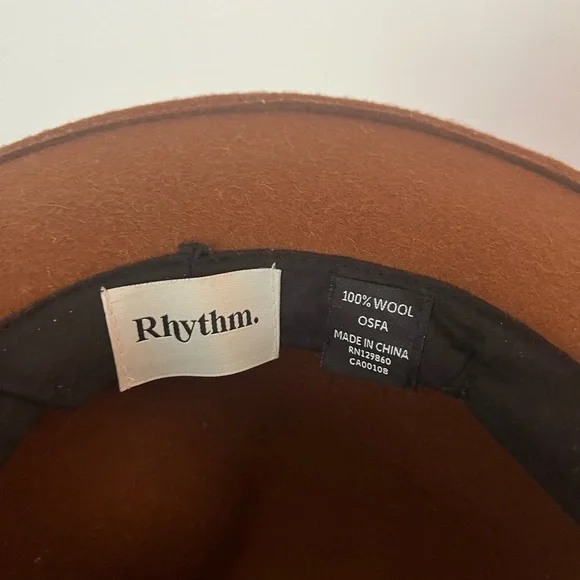 Wool hat - Picture 4 of 4